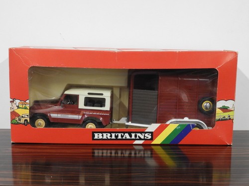 Britains farm land rover - farm,