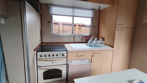 Iveco cargo tone horsebox - iveco, 7.5